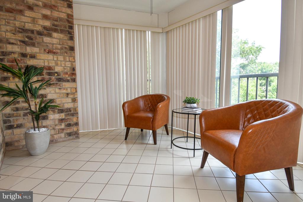 5903 MOUNT EAGLE DRIVE Unit: 516
