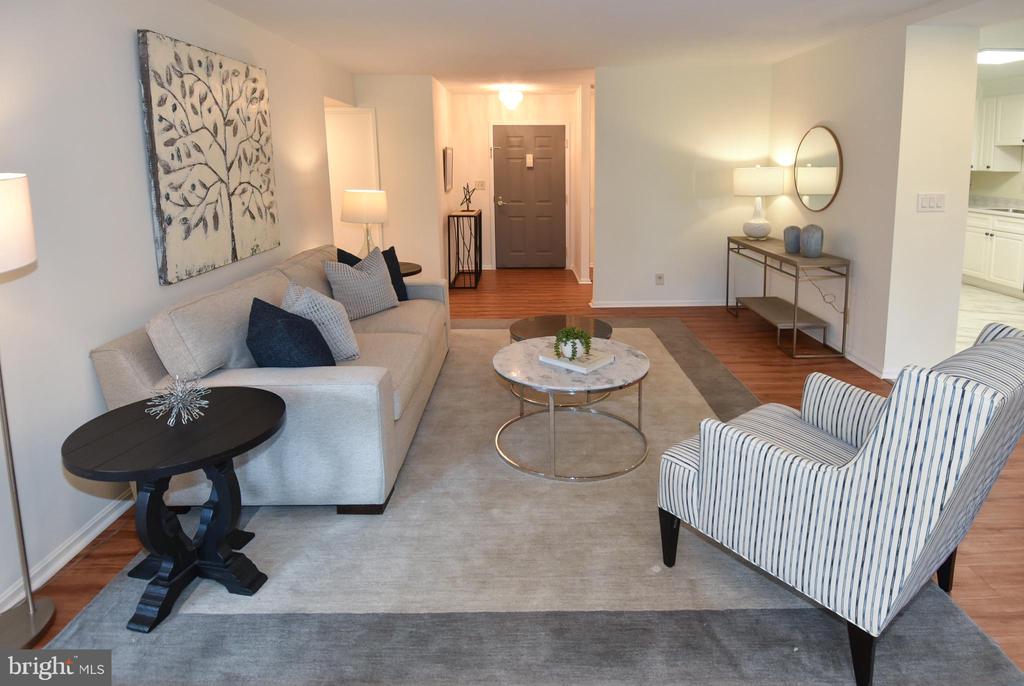5903 MOUNT EAGLE DRIVE Unit: 516