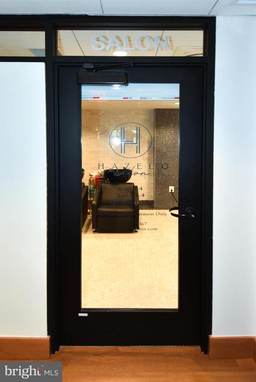 5903 MOUNT EAGLE DRIVE Unit: 516