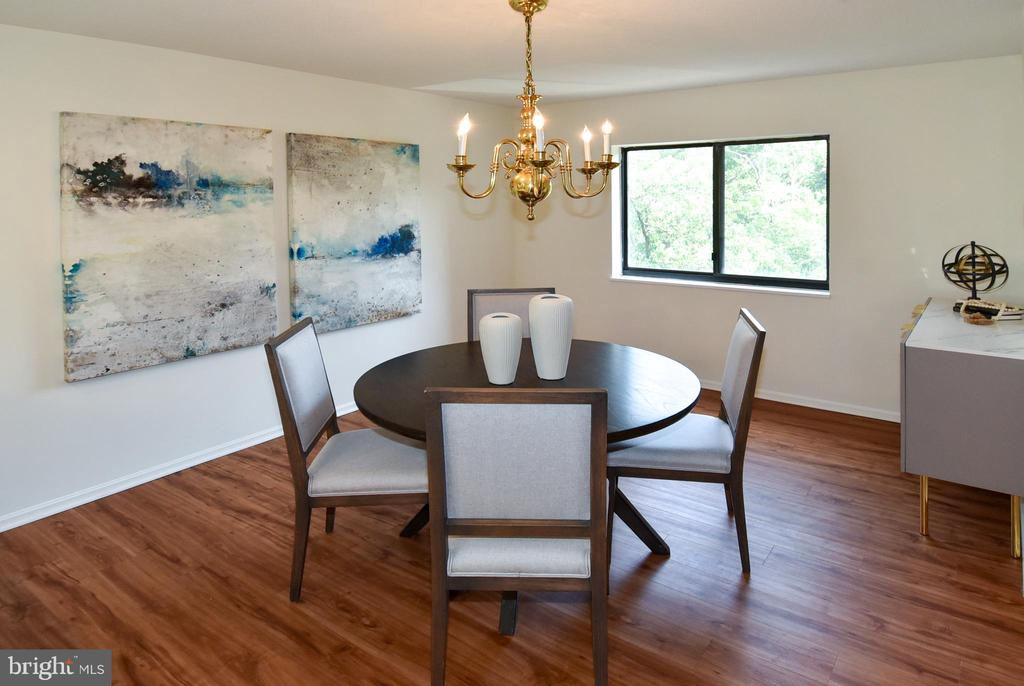 5903 MOUNT EAGLE DRIVE Unit: 516