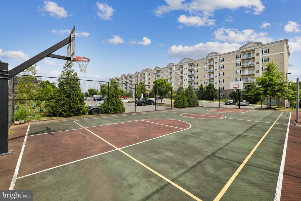 6301 EDSALL ROAD Unit: 104