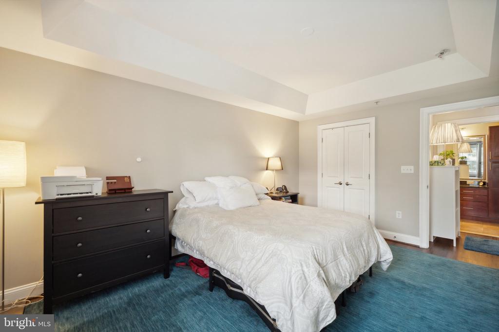 6301 EDSALL ROAD Unit: 104