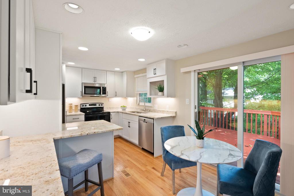 3056 RAILROAD VINE COURT