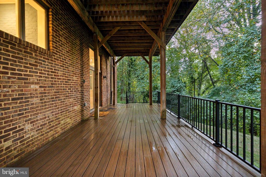 1400 INGEBORG COURT
