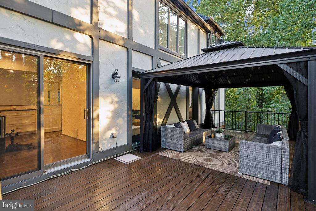 1400 INGEBORG COURT