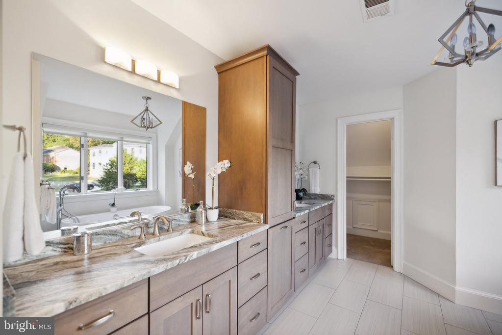 1400 INGEBORG COURT