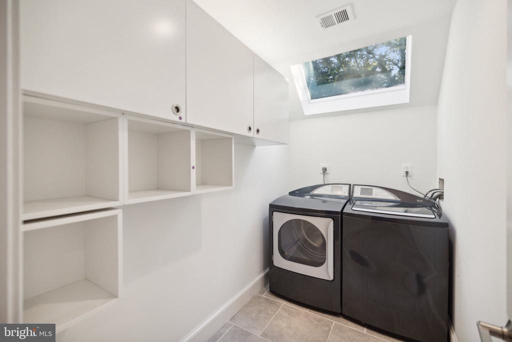 1400 INGEBORG COURT