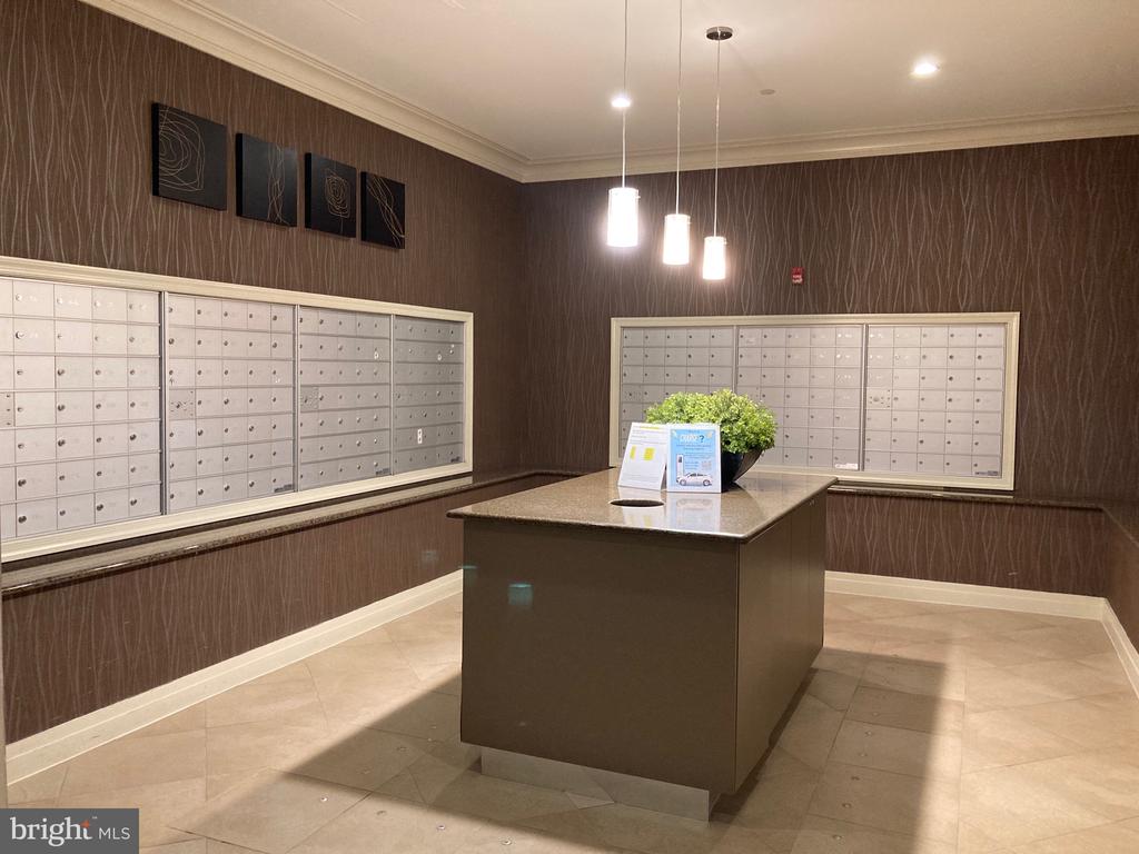 2451 MIDTOWN AVENUE Unit: 1107