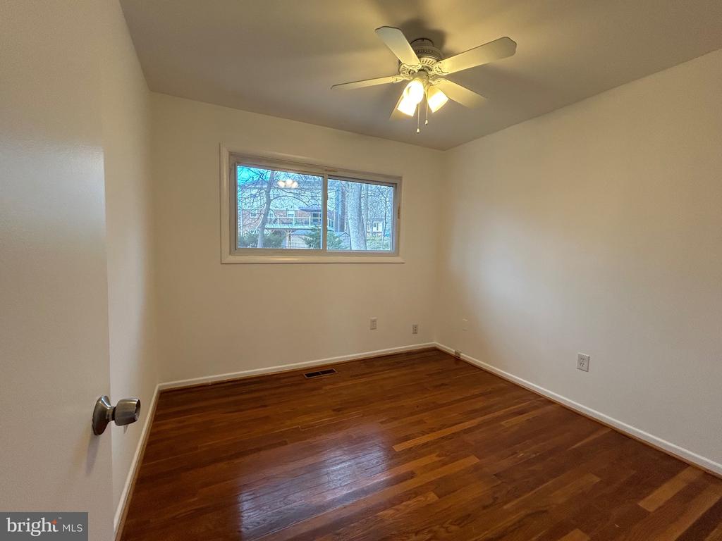 8418 MANASSAS CIRCLE