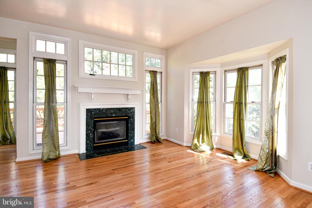 8520 HARVEST OAK DRIVE