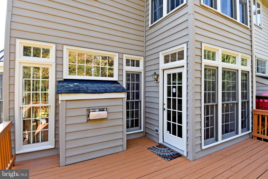 8520 HARVEST OAK DRIVE