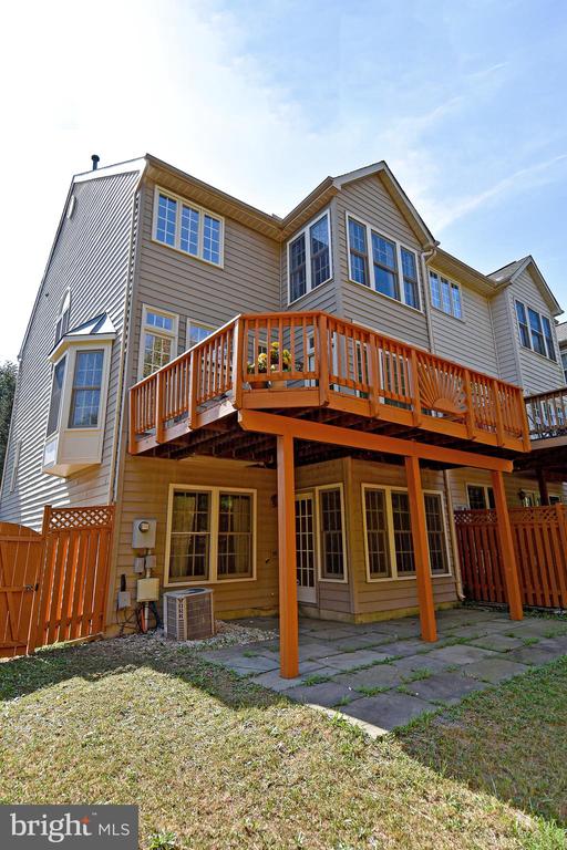 8520 HARVEST OAK DRIVE