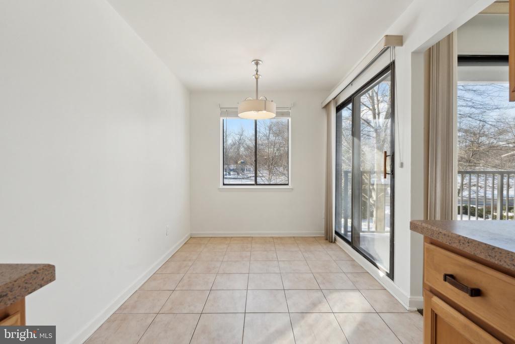 3031 BORGE STREET Unit: 211