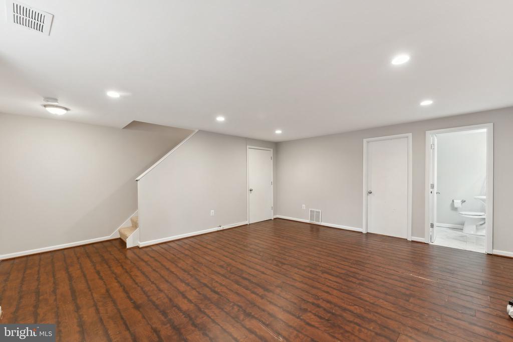 2415 WINDBREAK DRIVE