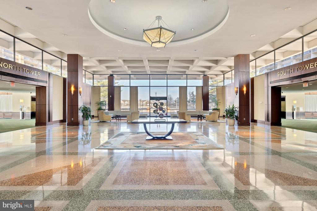 3701 S GEORGE MASON DRIVE Unit: 2110N