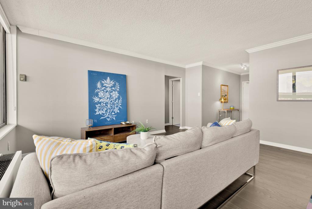 3701 S GEORGE MASON DRIVE Unit: 2110N