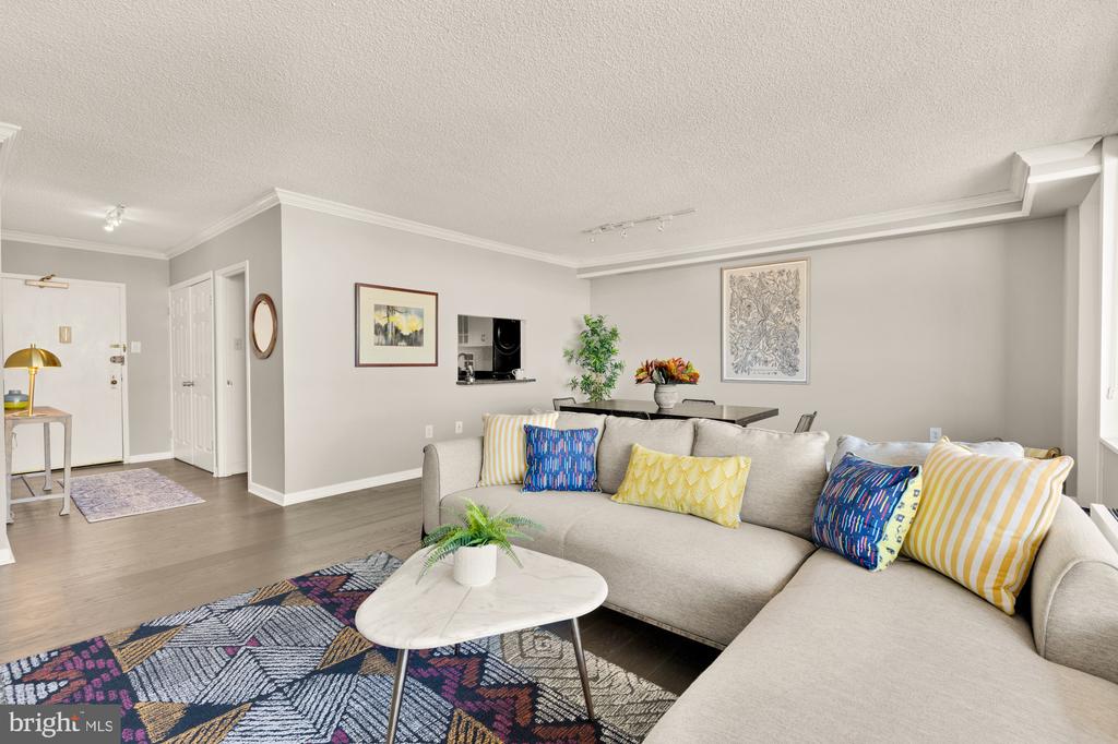 3701 S GEORGE MASON DRIVE Unit: 2110N