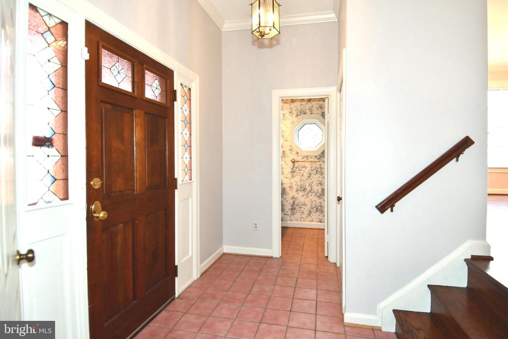 6319 CHAUCER VIEW CIRCLE
