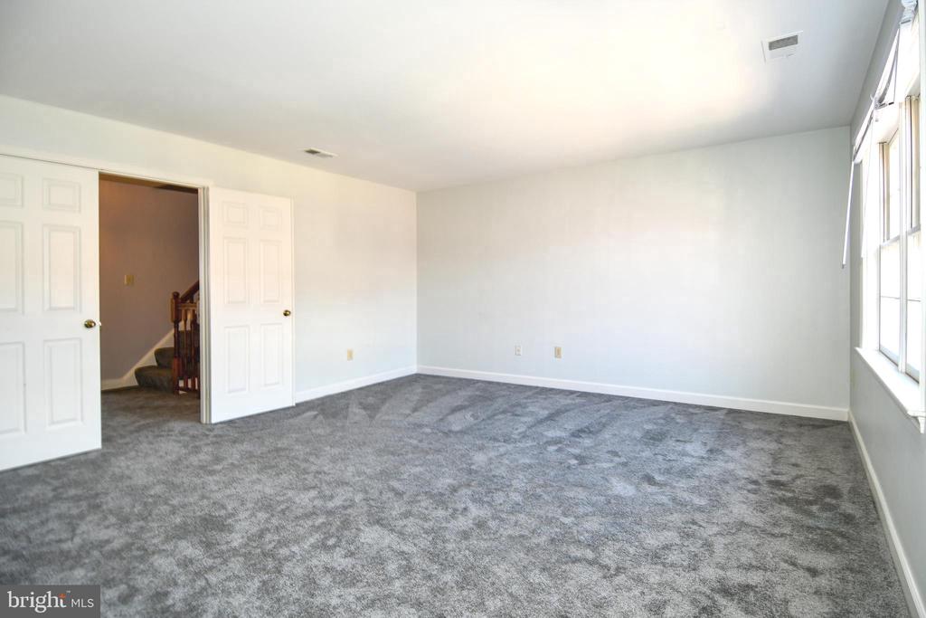 6319 CHAUCER VIEW CIRCLE