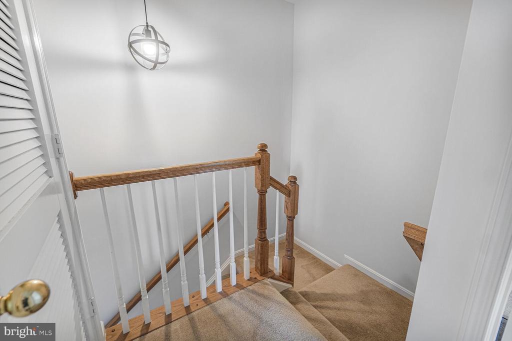 2484 ANGELINE DRIVE Unit: 304
