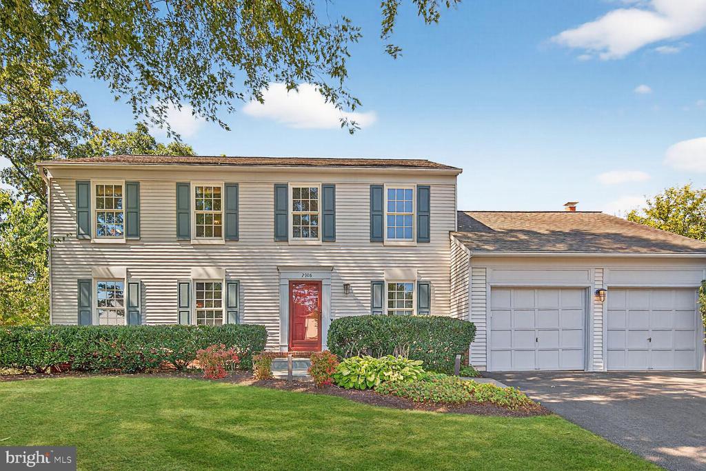 2908 ROBIN GLEN COURT