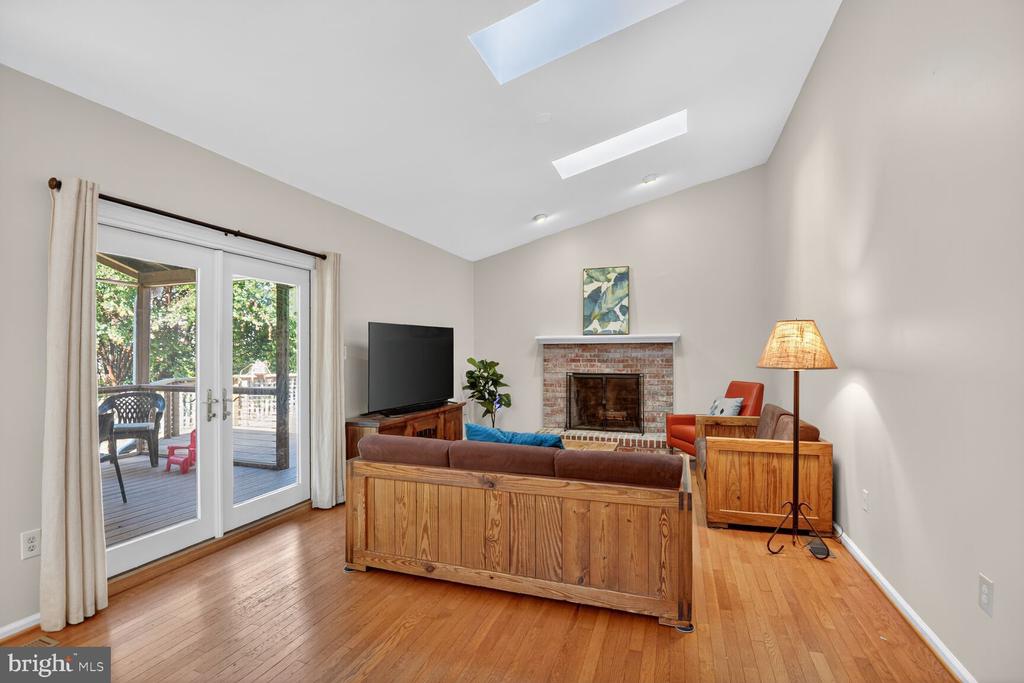 2908 ROBIN GLEN COURT