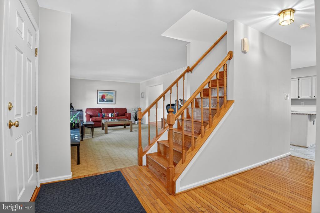 2908 ROBIN GLEN COURT
