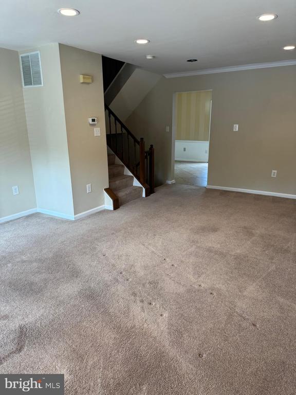 6374 PALMETTO PLACE