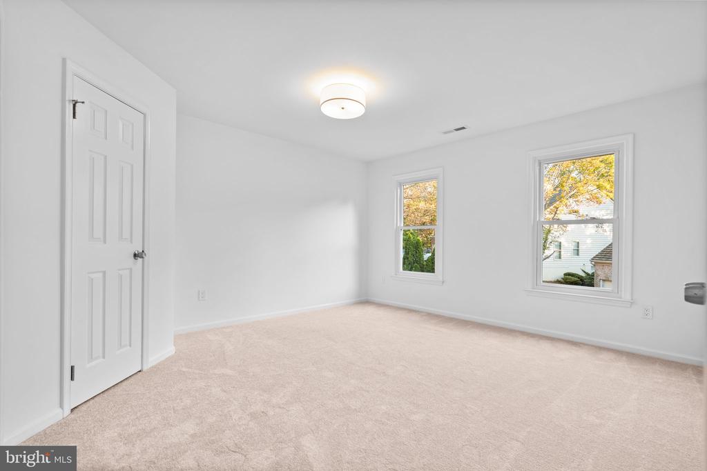 13019 BANKFOOT COURT