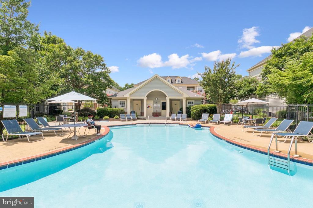11322 WESTBROOK MILL LANE Unit: 204