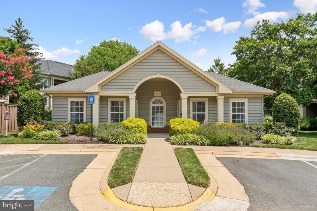 11322 WESTBROOK MILL LANE Unit: 204