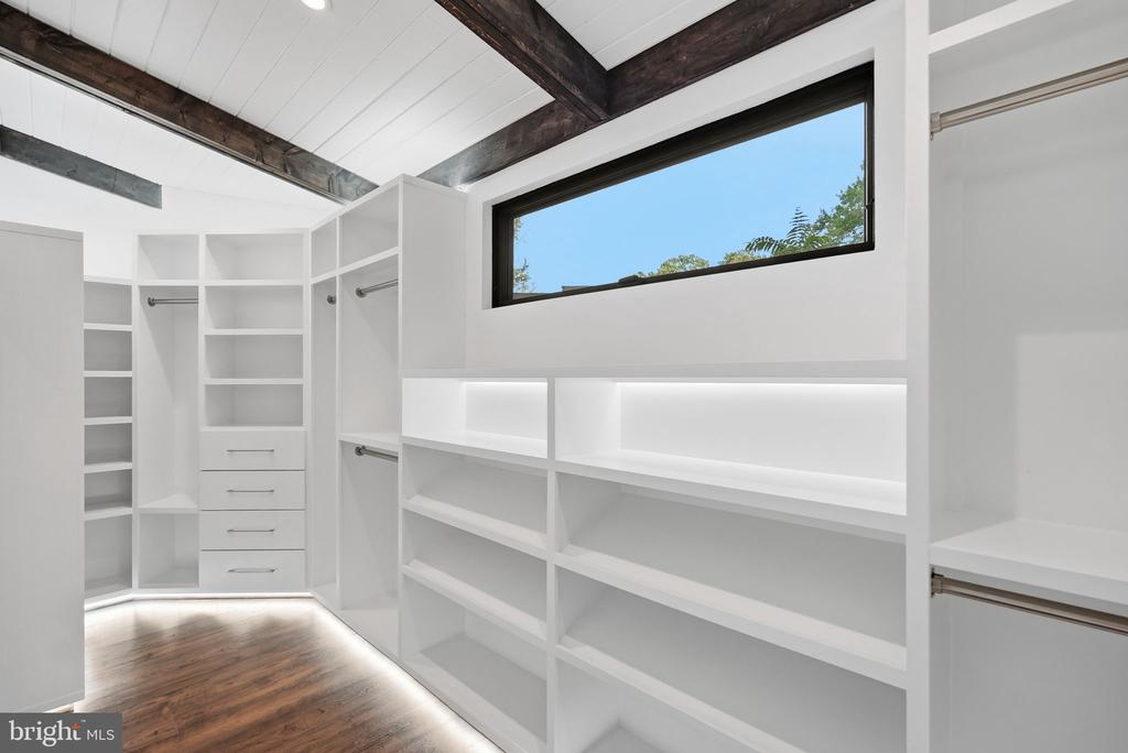3011 CEDAR HILL ROAD