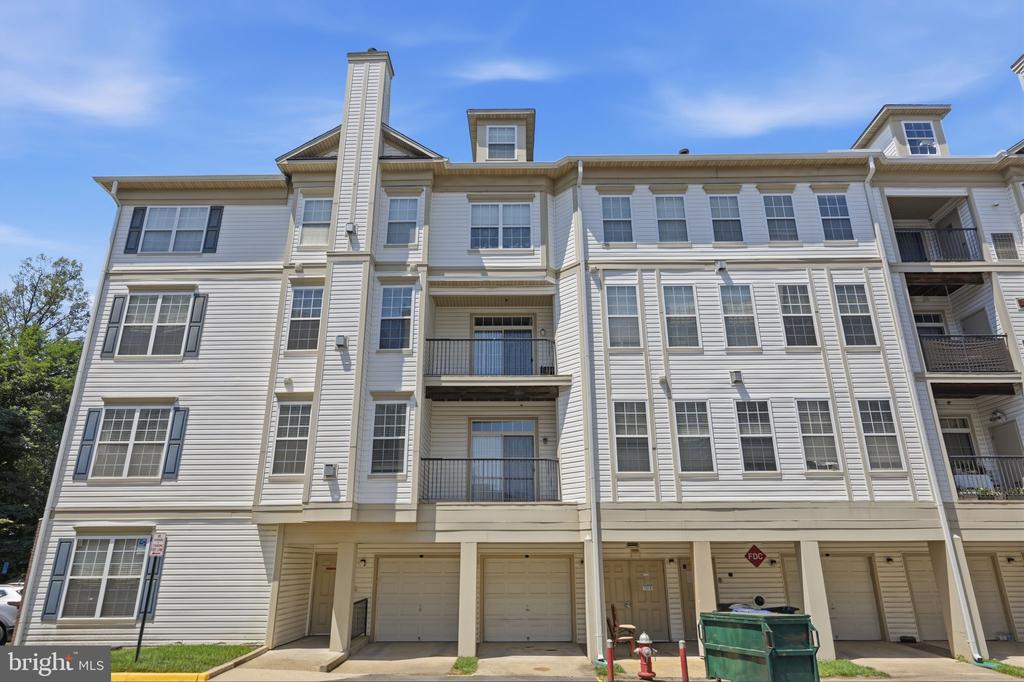 11506 SPERRIN CIRCLE Unit: 305