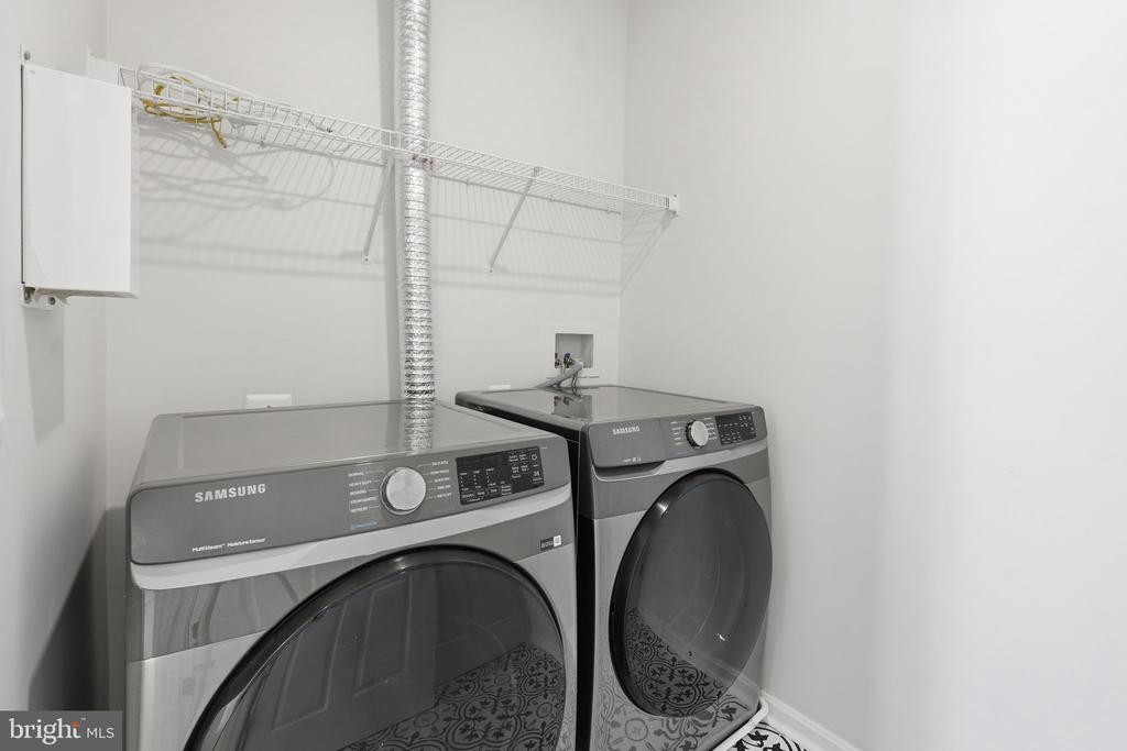 11506 SPERRIN CIRCLE Unit: 305