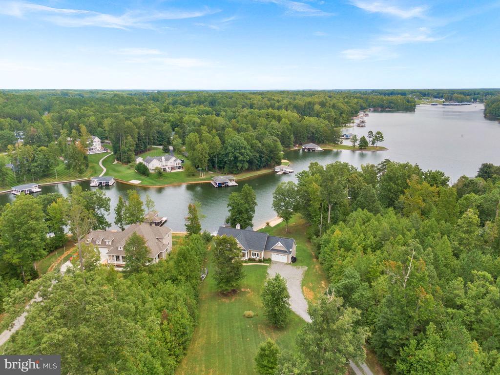 694 WINCHESTER TRAIL