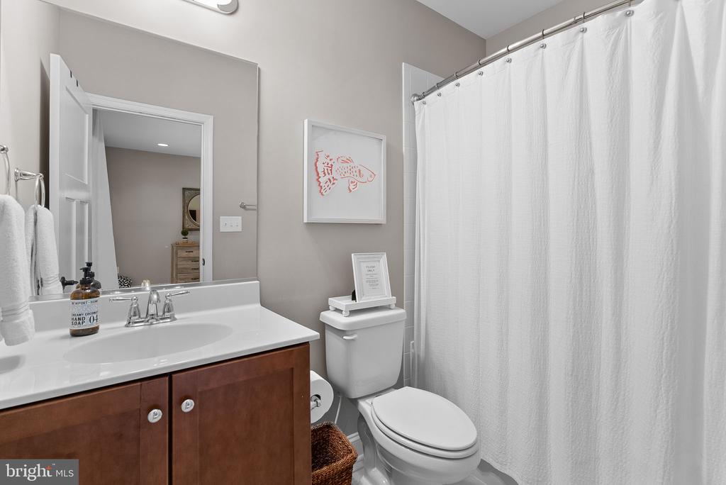 694 WINCHESTER TRAIL