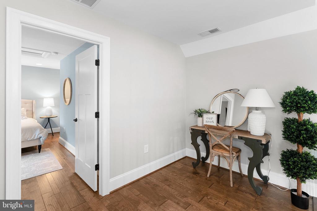 694 WINCHESTER TRAIL