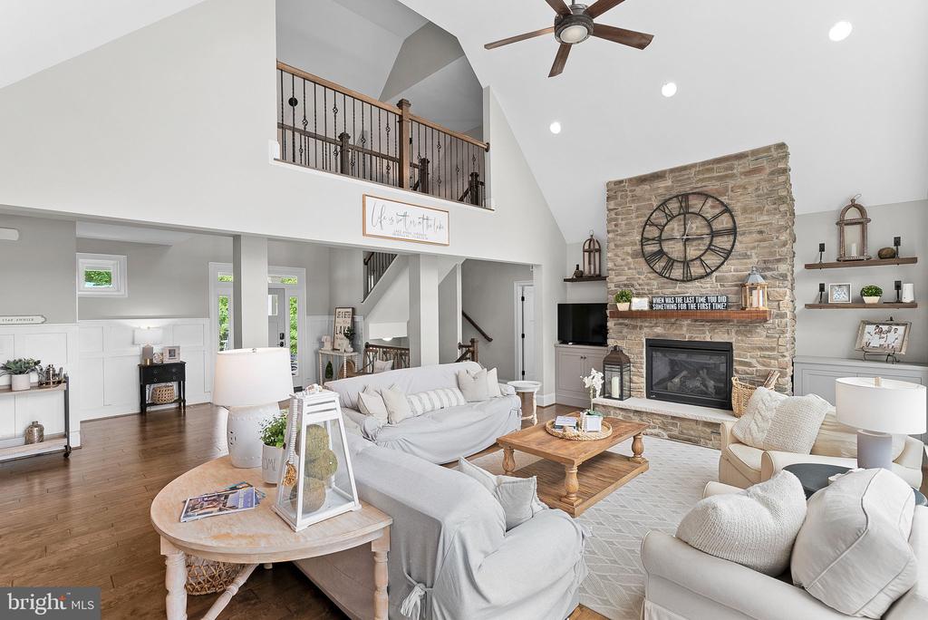 694 WINCHESTER TRAIL