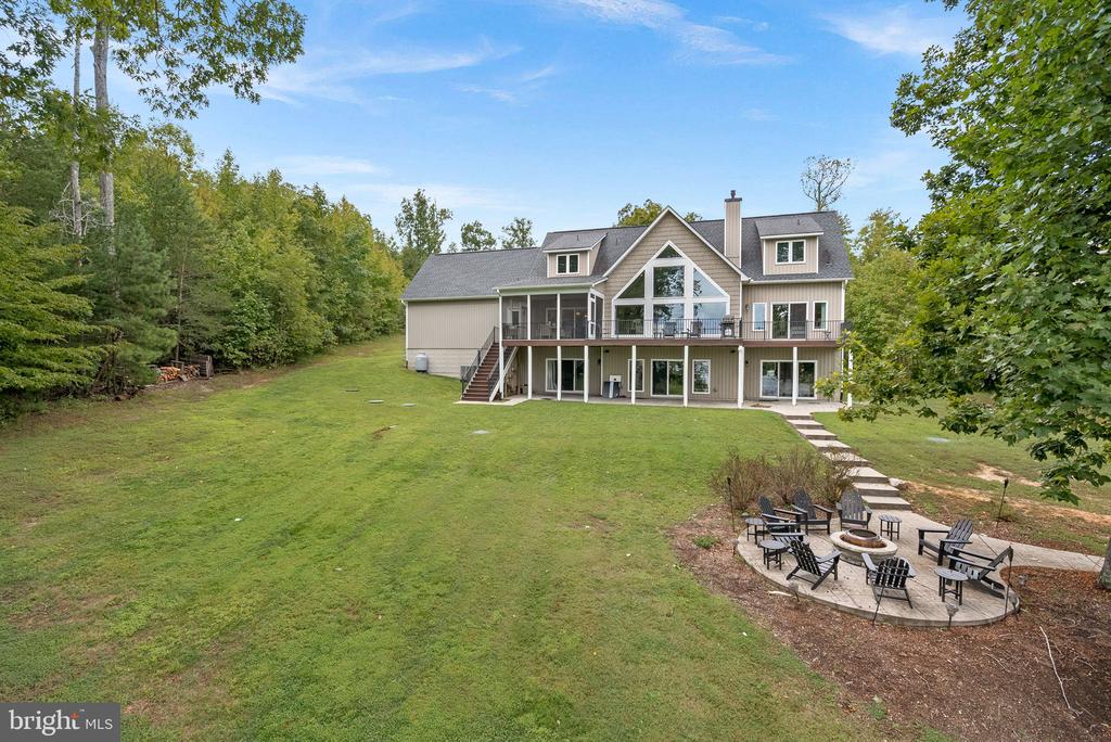 694 WINCHESTER TRAIL