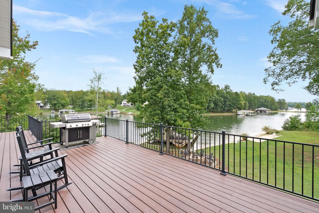 694 WINCHESTER TRAIL