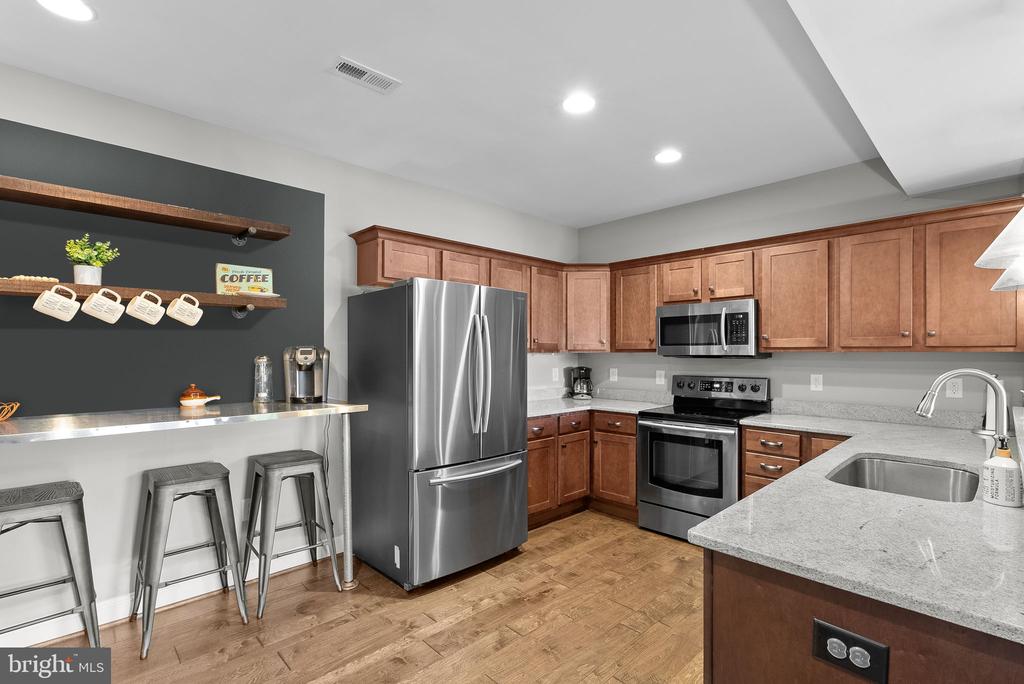 694 WINCHESTER TRAIL