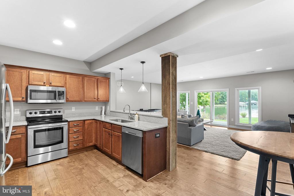 694 WINCHESTER TRAIL