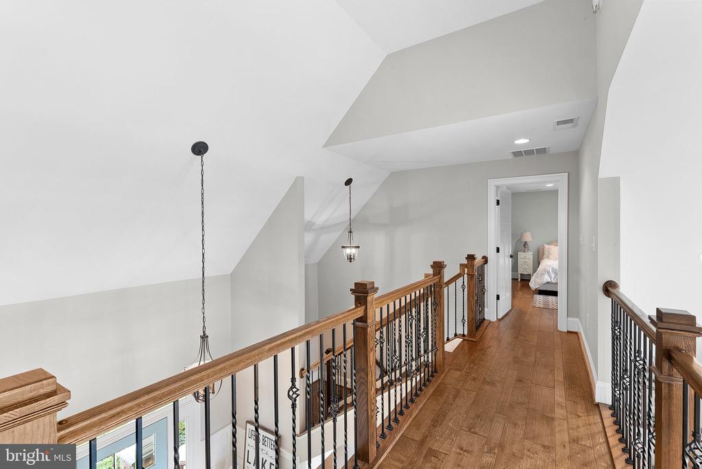 694 WINCHESTER TRAIL