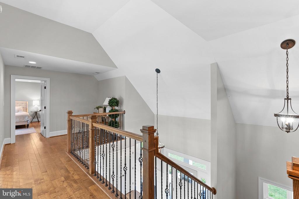 694 WINCHESTER TRAIL