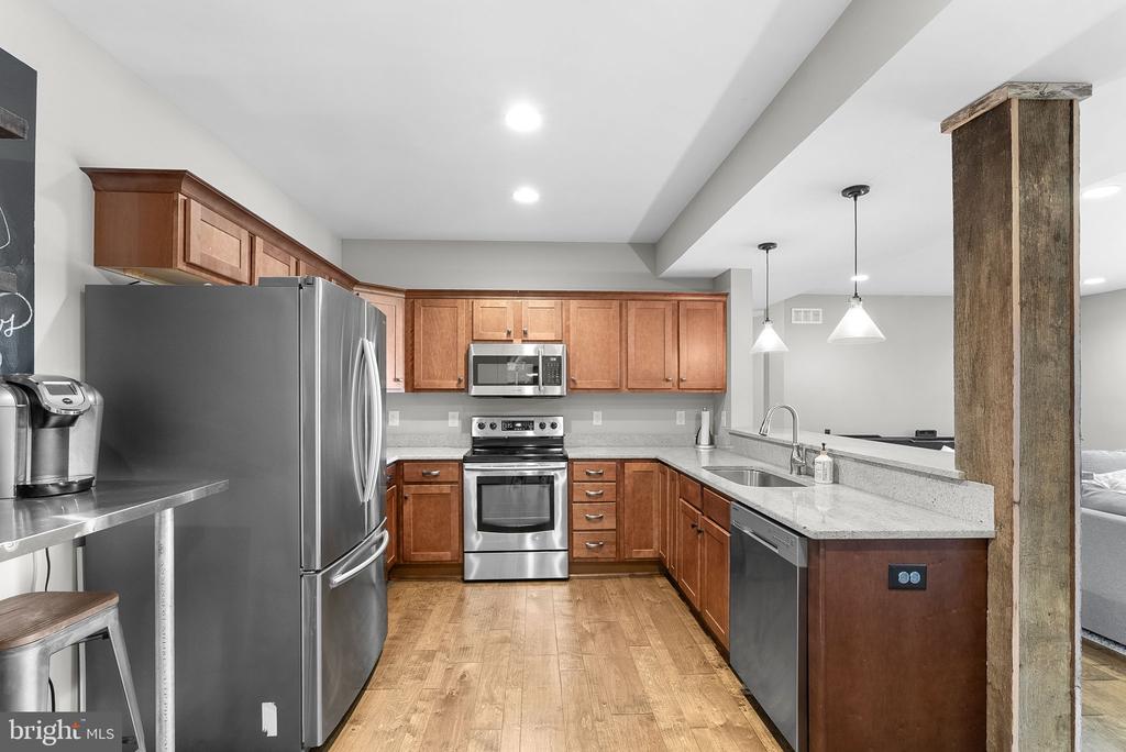 694 WINCHESTER TRAIL