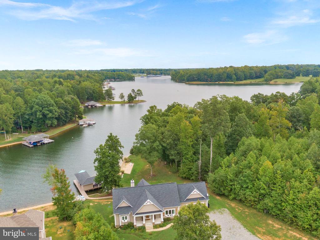 694 WINCHESTER TRAIL