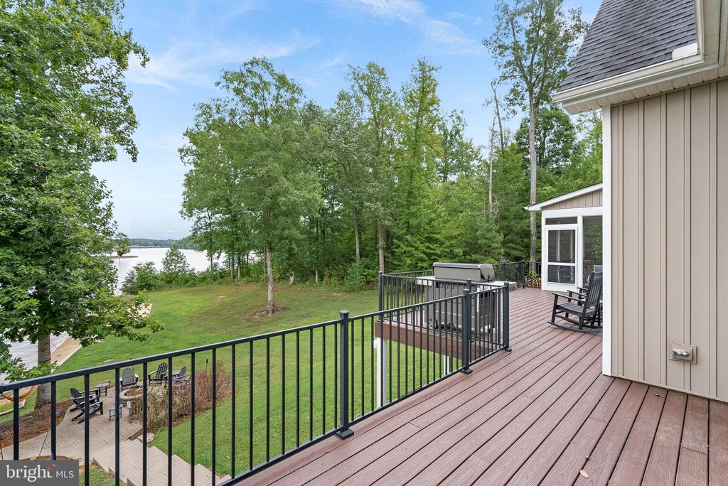 694 WINCHESTER TRAIL