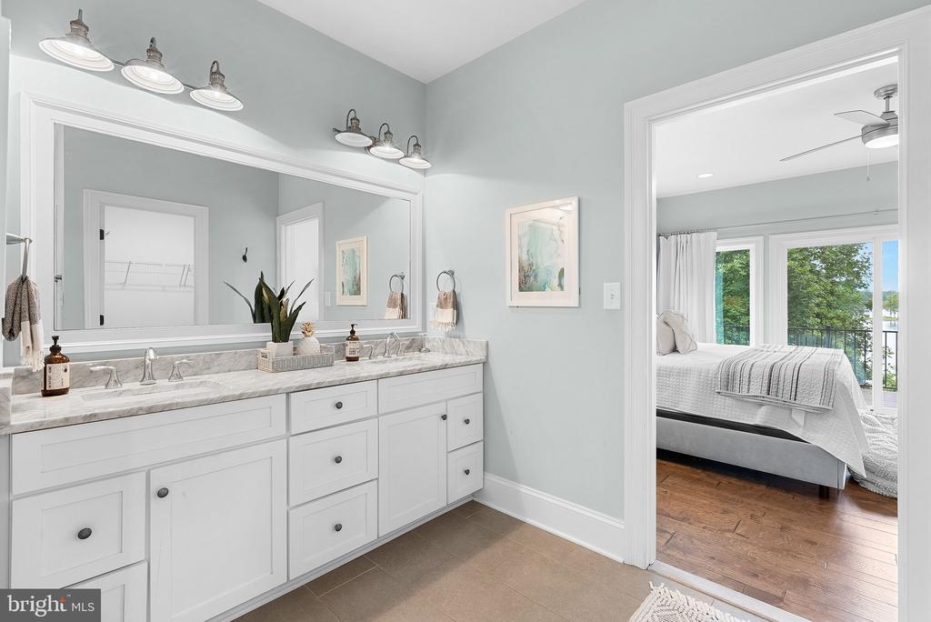 694 WINCHESTER TRAIL