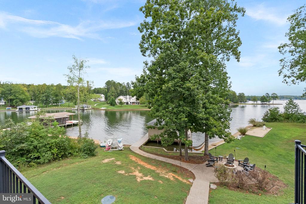 694 WINCHESTER TRAIL
