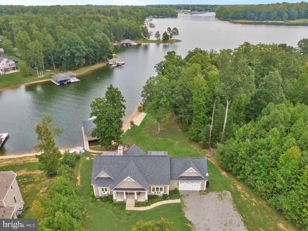694 WINCHESTER TRAIL